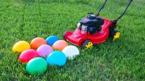 Experiment: Lawn mower vs Balloons of Water