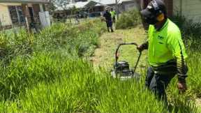 Yard Neglected Due To Health Condition | FREE MOWING - Satisfying Outcome | Slasher Team